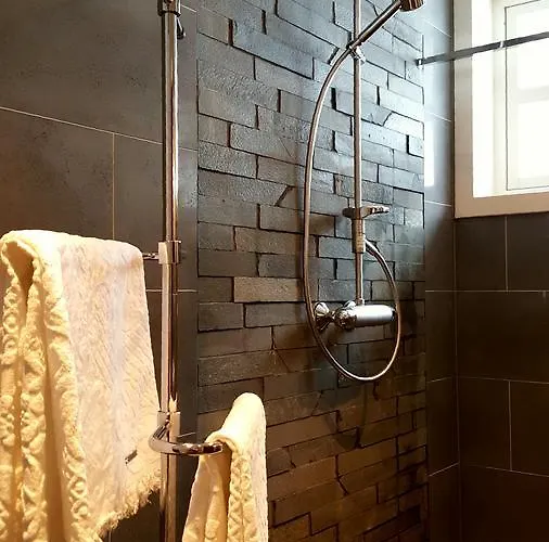 Rodseter Gjestegard 2* Fjærland